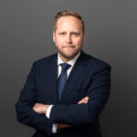 Dr. Julian Voje